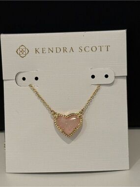Kendra Scott Gold Heart Pendant Necklace with Pink Stone